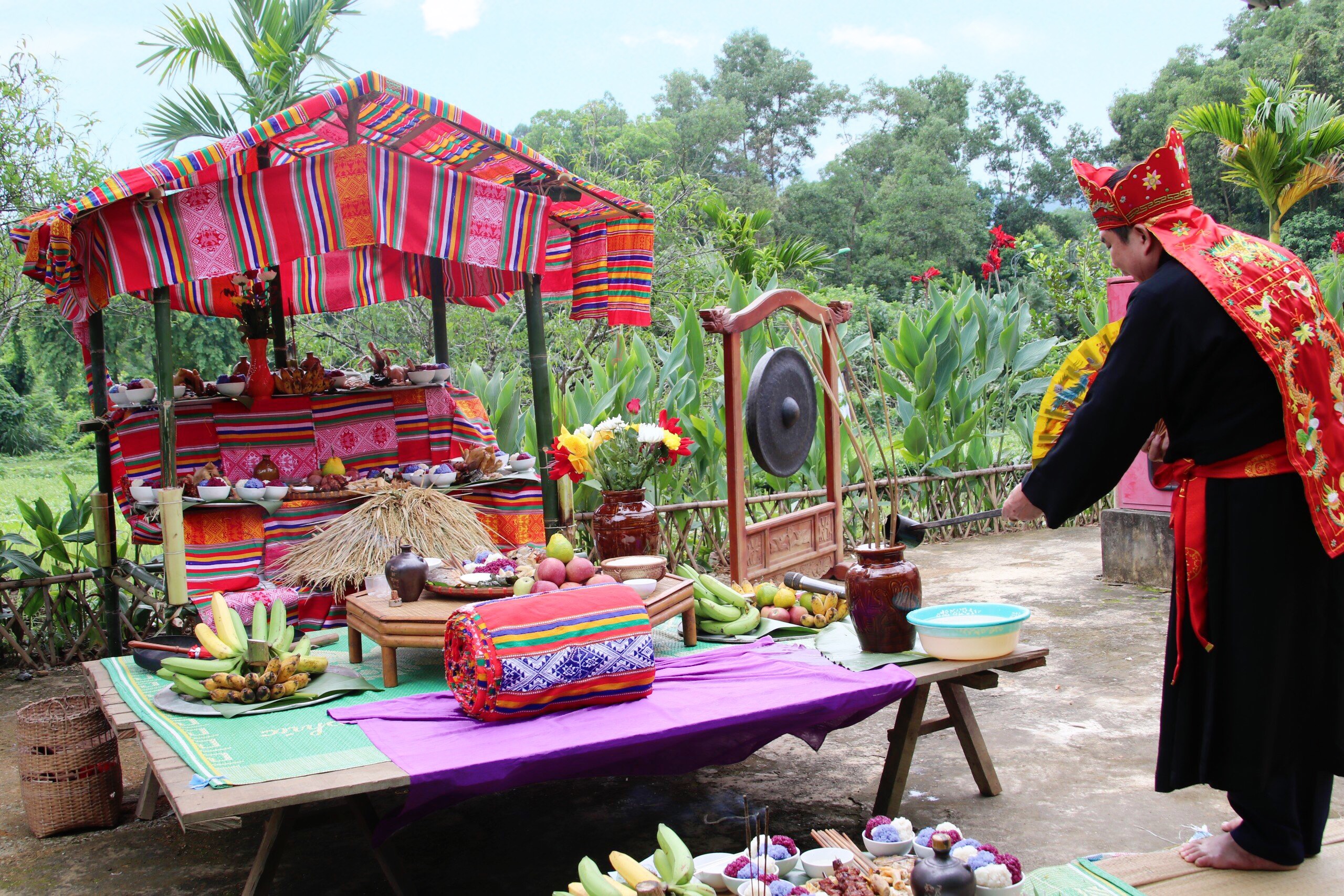 Lễ mừng cơm mới của đồng bào dân tộc Mường tỉnh Hoà Bình 